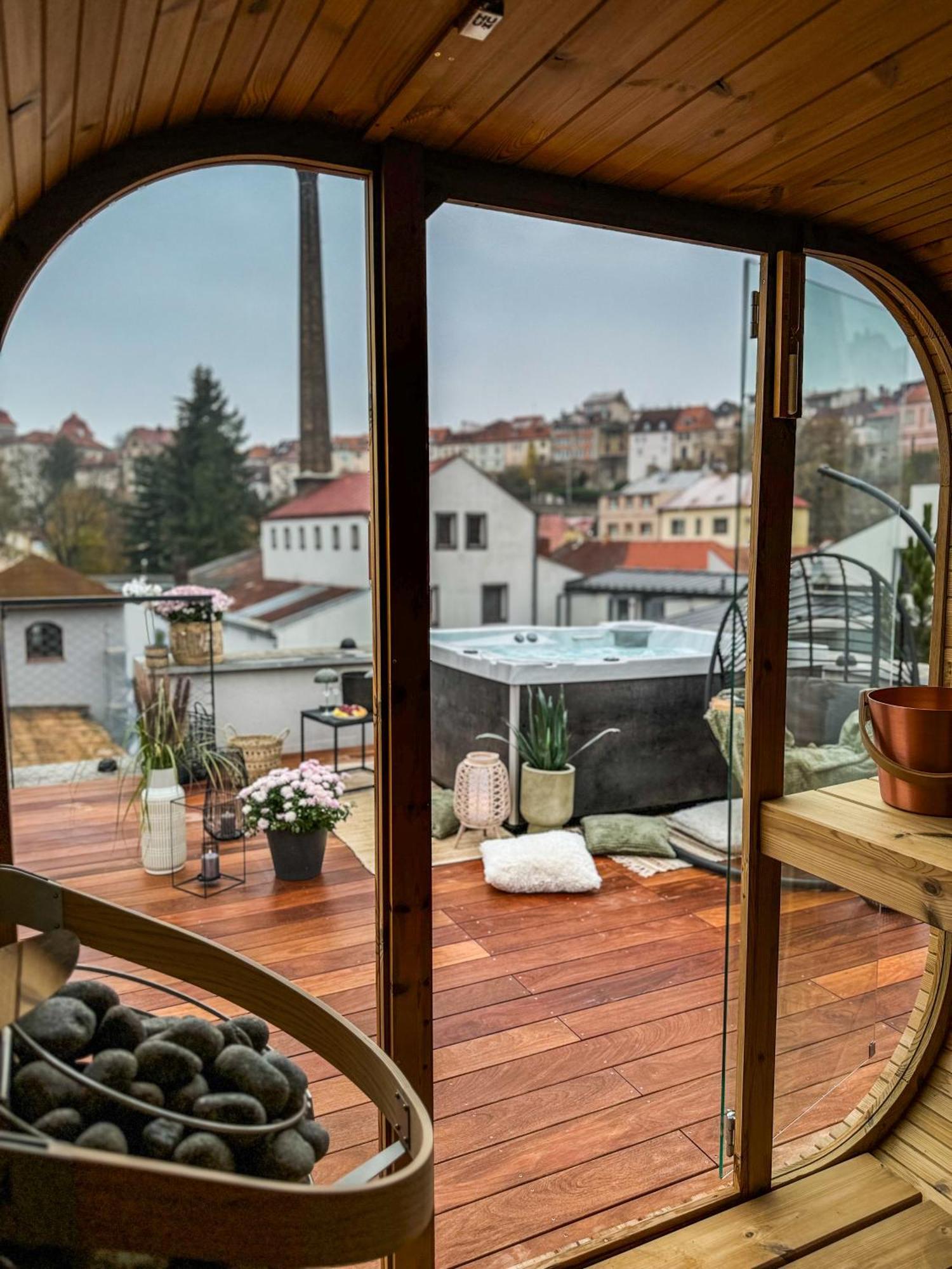 Aparthotel Na Klenici Mladá Boleslav Exterior foto